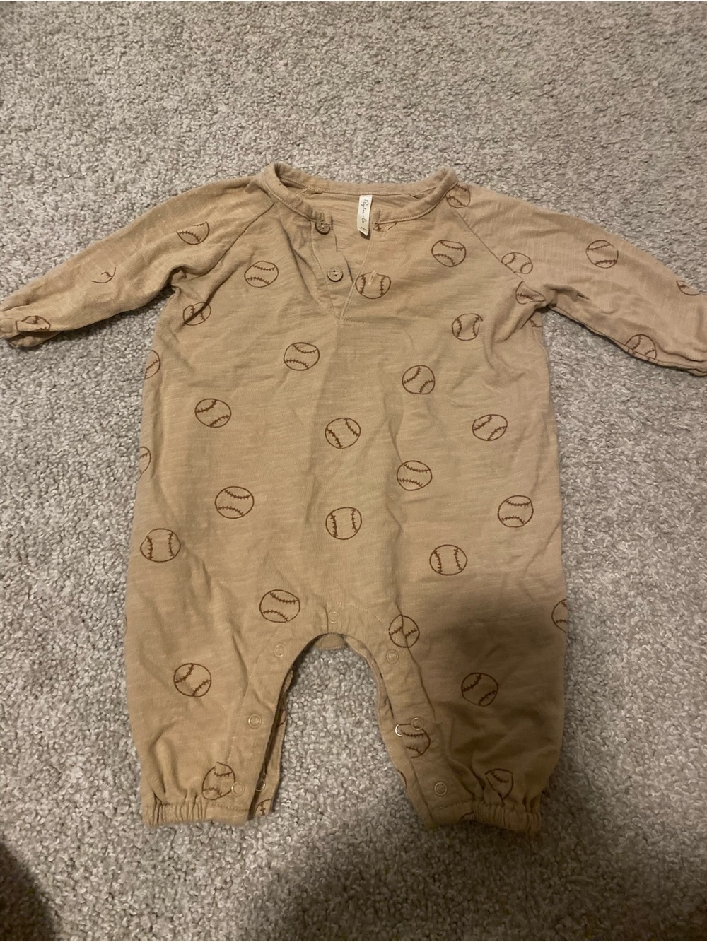 Rylee + Cru Tan Baseball-Print Footie